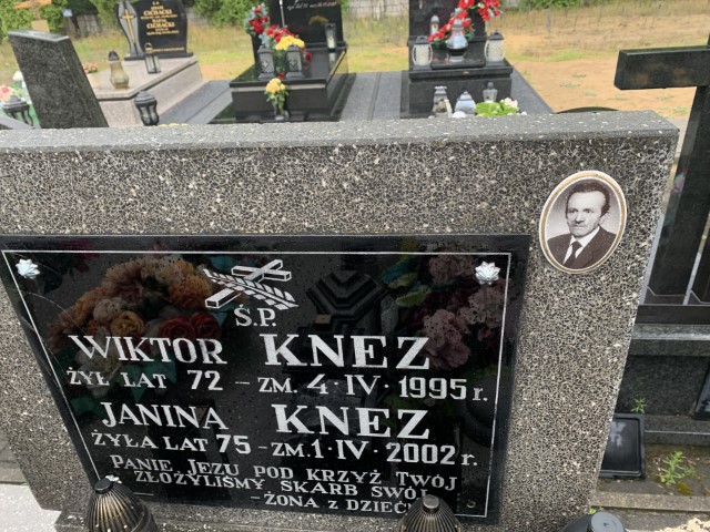 Wiktor Knez Nowy Dziebałtów - Grobonet - Wyszukiwarka osób pochowanych